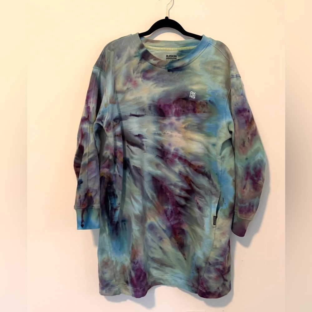 Duluth Trading Company-Alaskan Hardgear 100% cotton Colorful Tie-Dye Nightgown